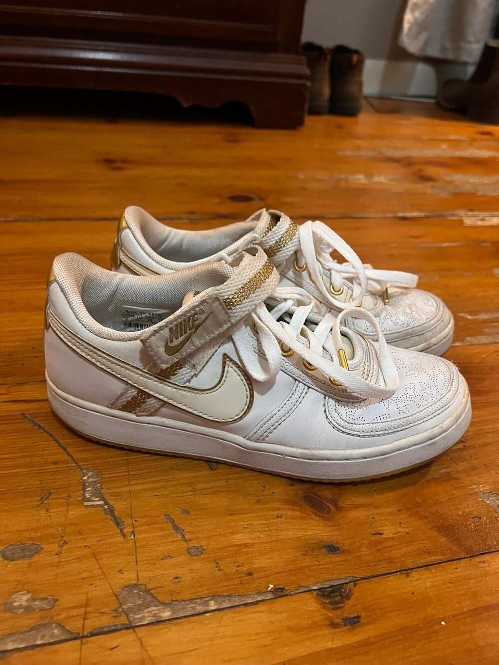 Nike Vandal Low White and Metallic Gold Women's Sneakers 316555-116